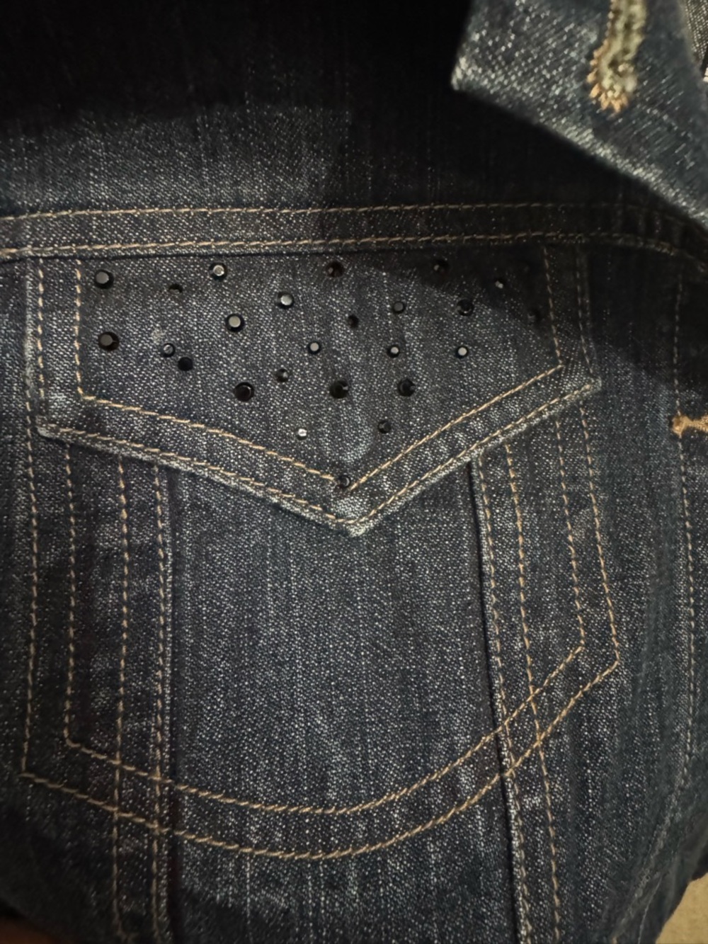 The BEST Harley-Davidson Denim Jacket everrr🖤 - Picture 3 of 10